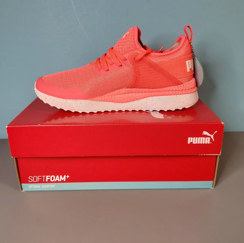 Puma Softfoam Sneakers - Picture 1 of 12